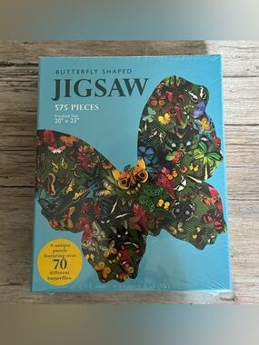 Butterfly Shaped Jigsaw Puzzle - Multicolor Butterfly Image NEW
